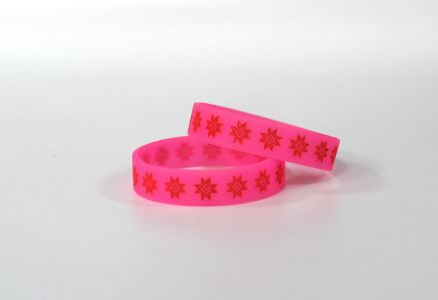 Силиконовый браслет